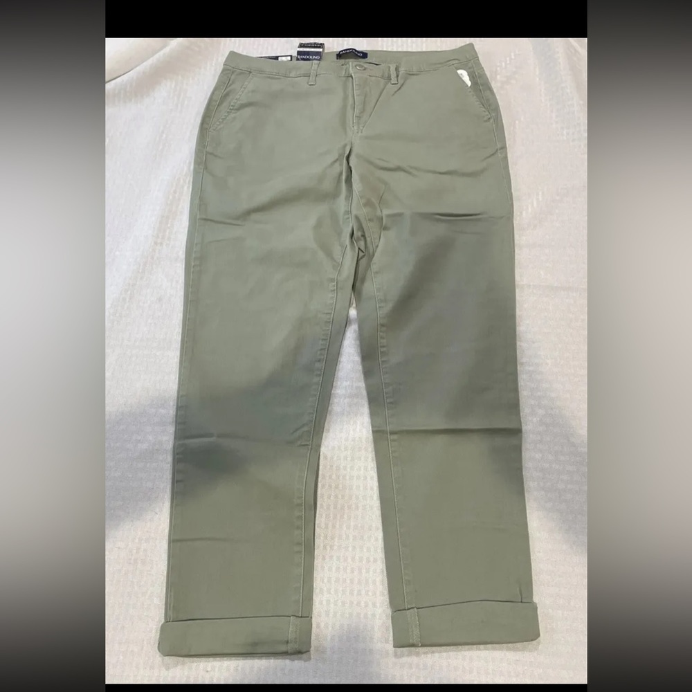 Nwt Womens Bandolino Capris Roll Cuff Relaxed Trouser Felicia Limestone Green 4